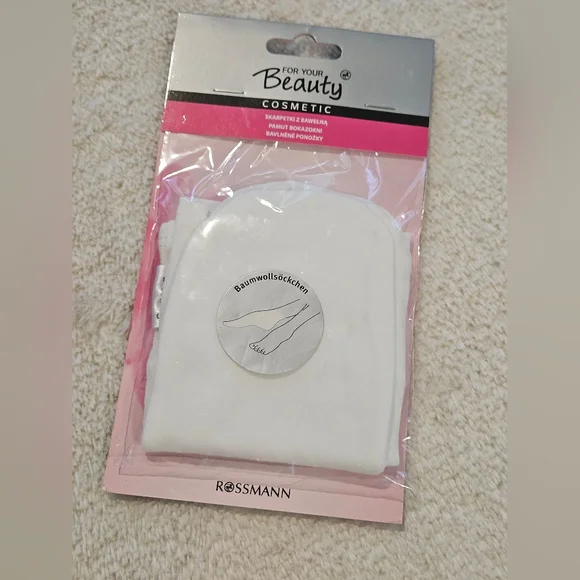 NWT 100% Cotton Socks For Foot Cream Or Mask Application - Picture 2 of 4